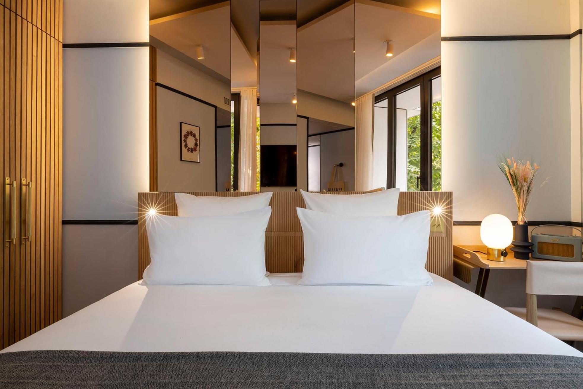 Double Room Private Spa Bath Access 60 minutes