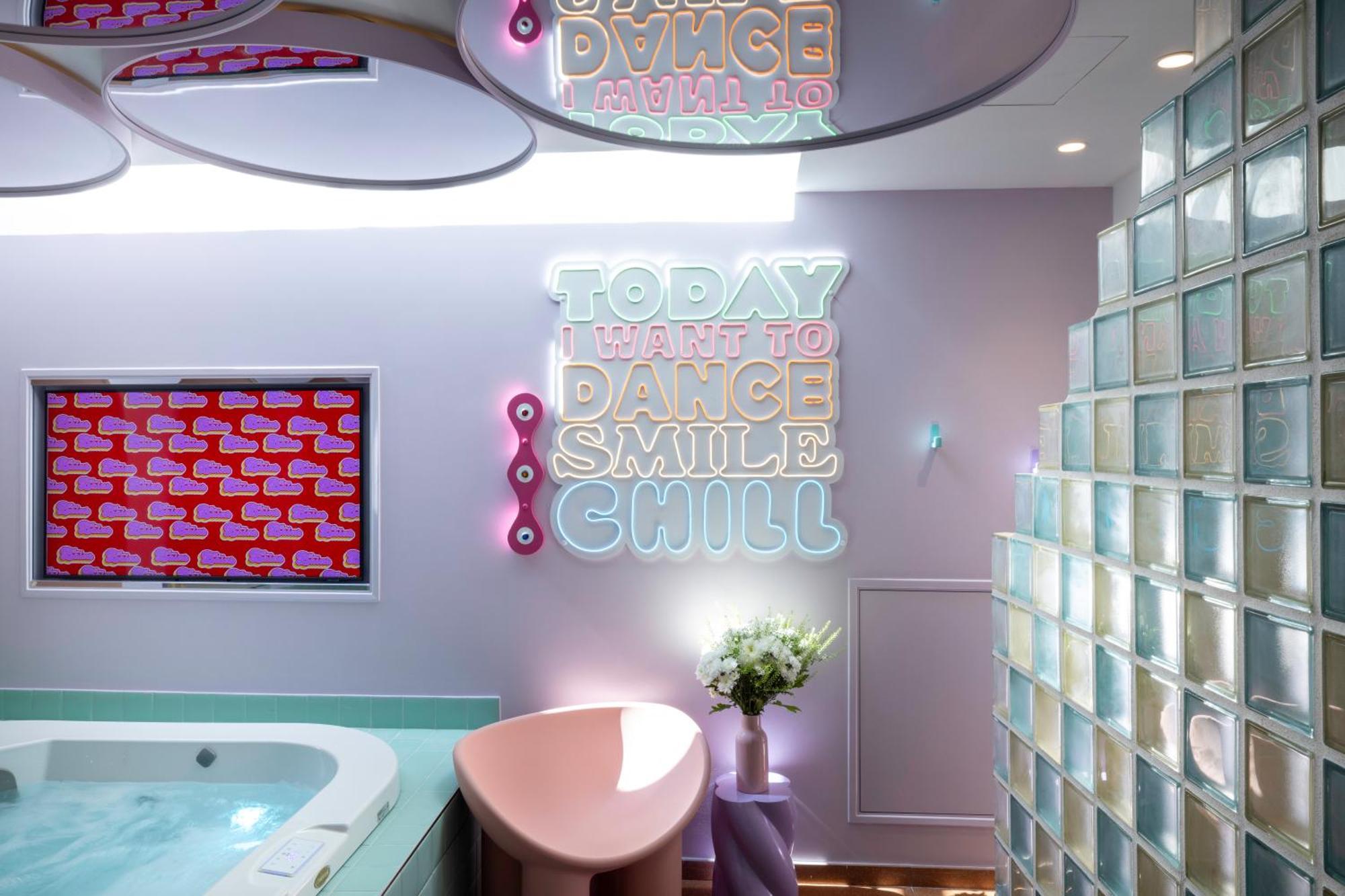 Double Room Private Spa Bath Access 60 minutes