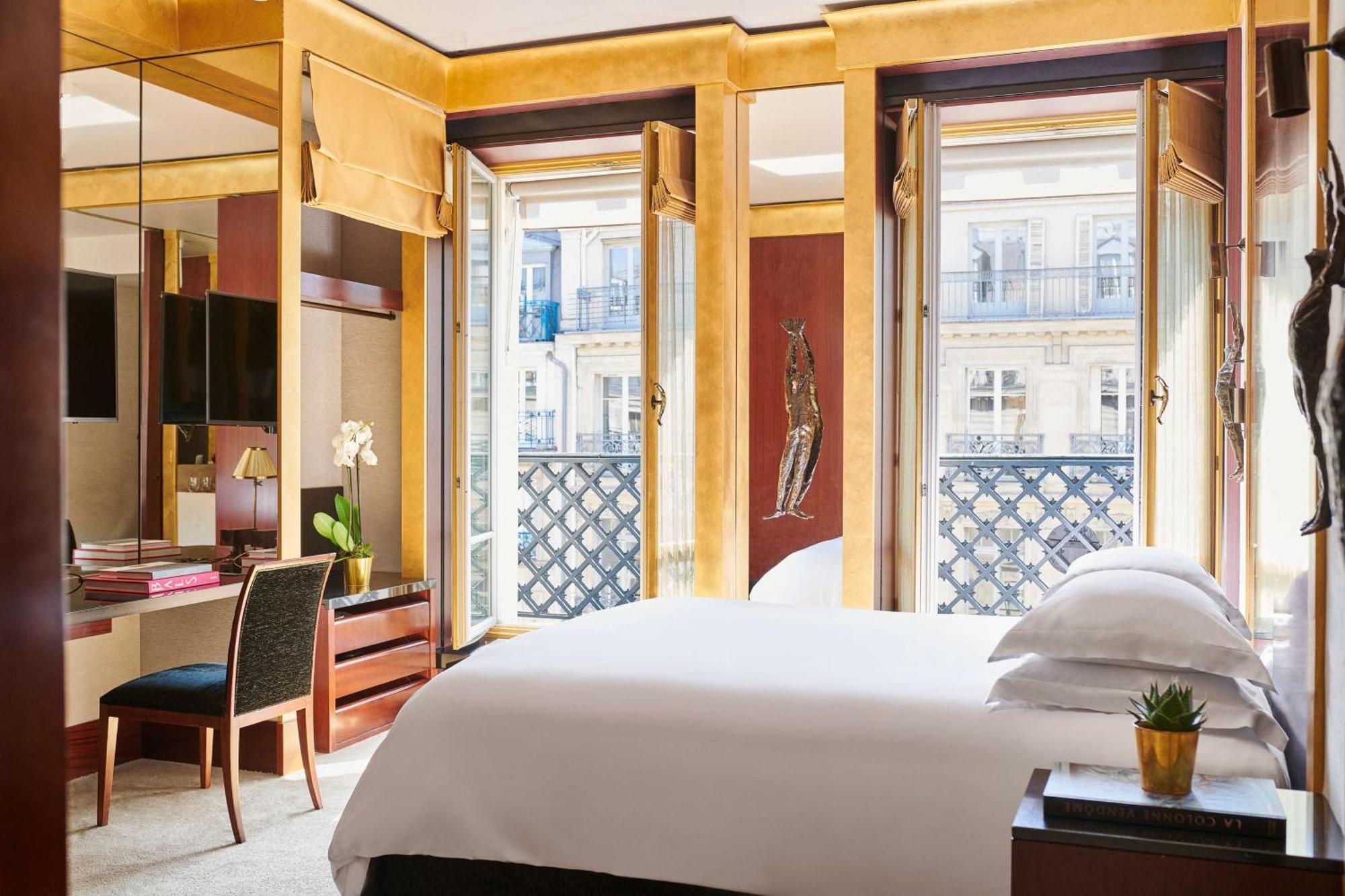 King Room with Paix View