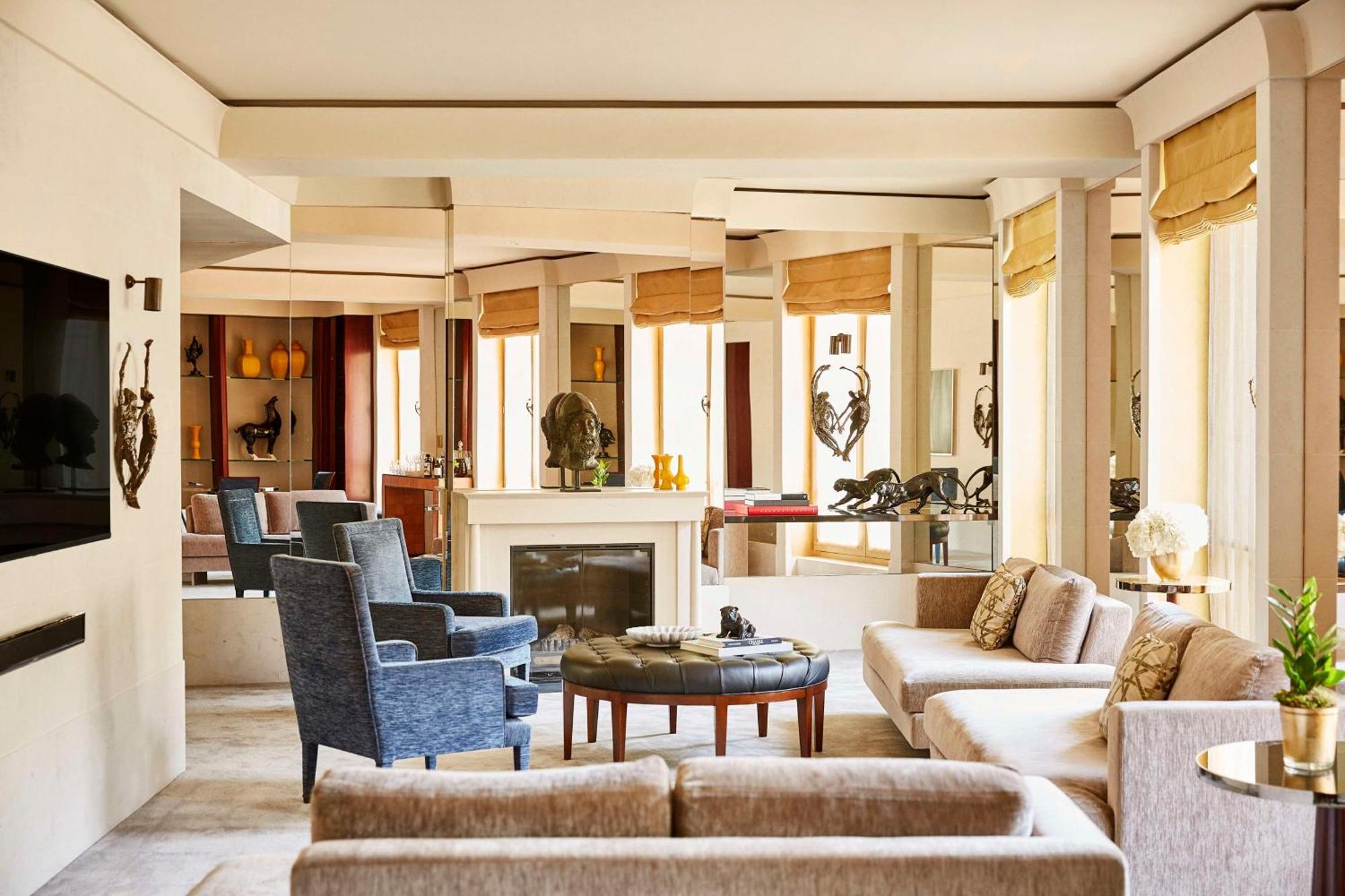 Ambassador Suite