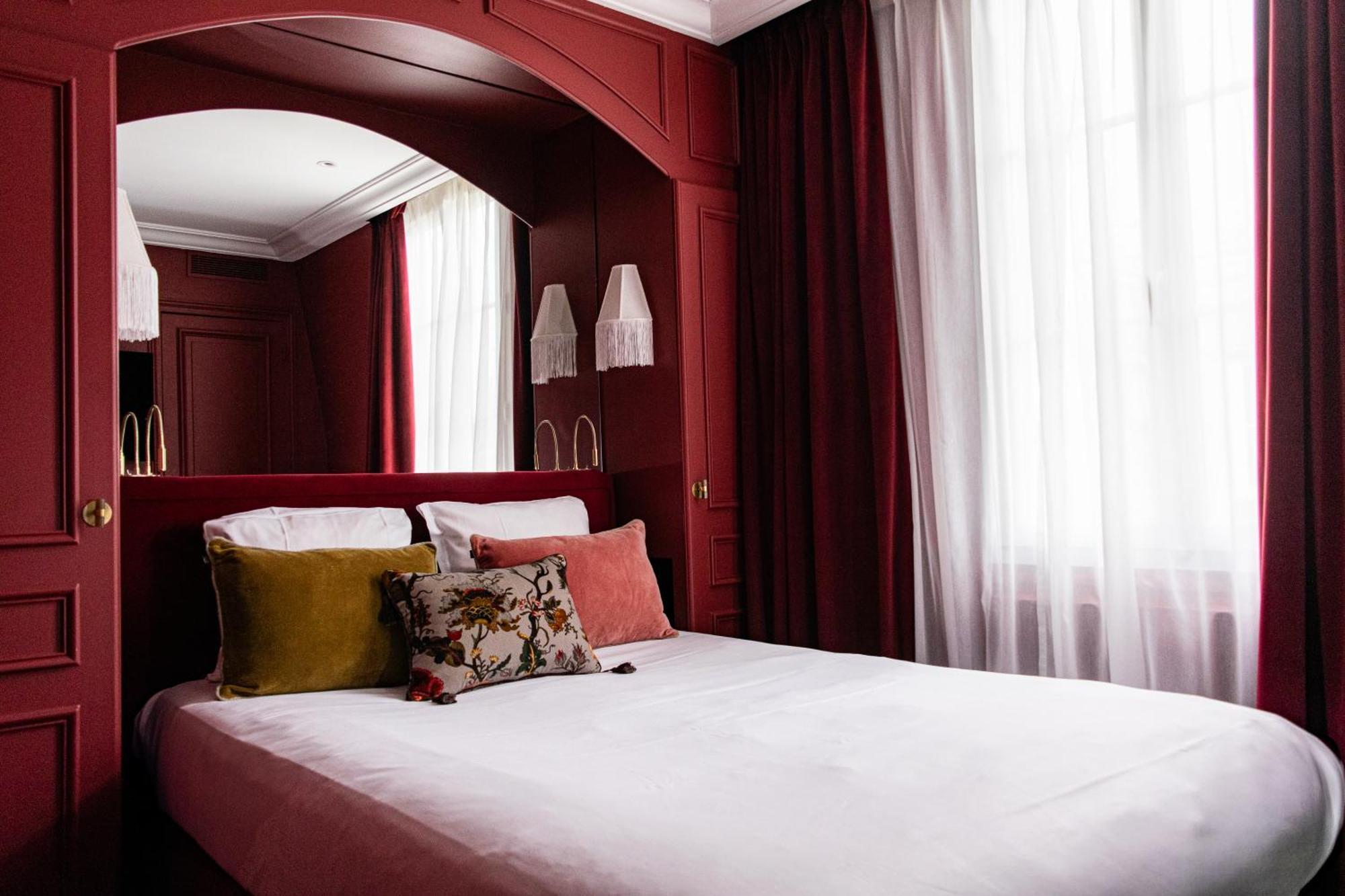 Renovated - Cocoon Room with Courtyard View,1656169997:JPEG