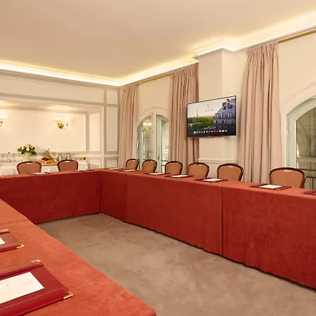 Hotel Regina Louvre-2