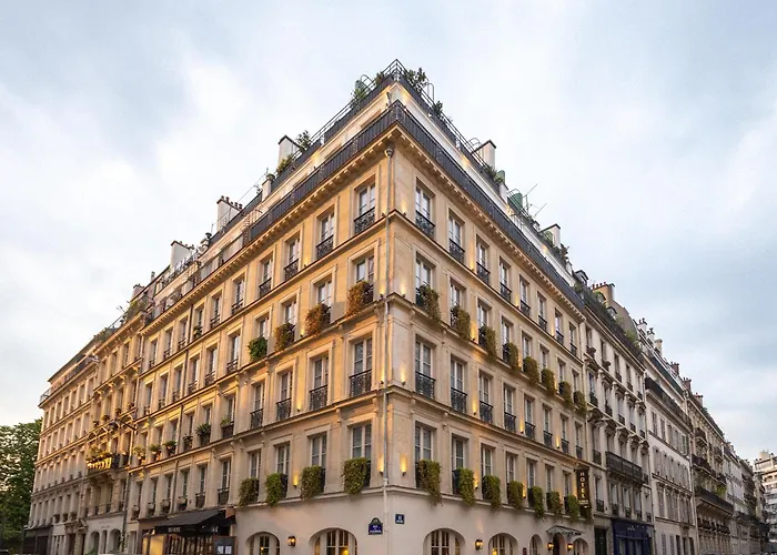 Bonsoir Madame Hotel Paris