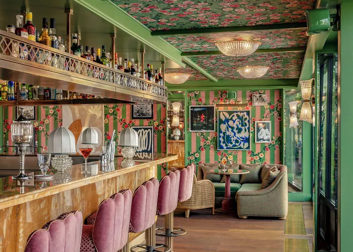 Spa Hotels ParisLa Fantaisie