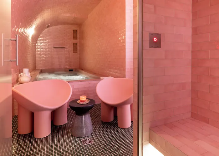 Le Petit Oberkampf Hotel & Spa Paris